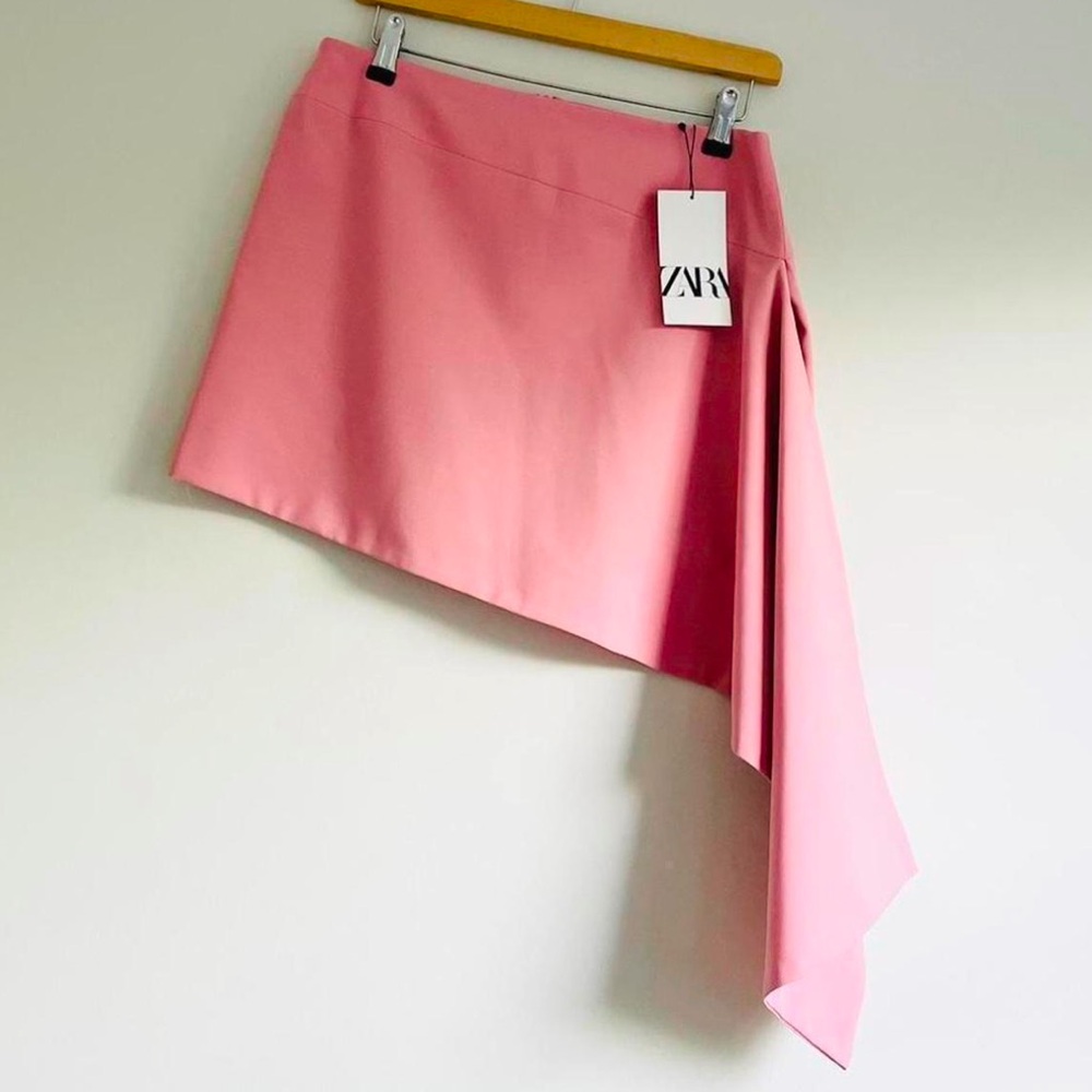 Women’s pink Zara skirt size M NWT